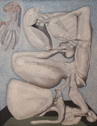 Cossos nus en gris i blanc, plegats i encaixats fins a omplir el quadre, sobre fons blau de pinzellades menudes; a l'angle superior esquerre, una mà oberta amb una figura dibuixada a dins. A baix, una figura petita ajaguda.